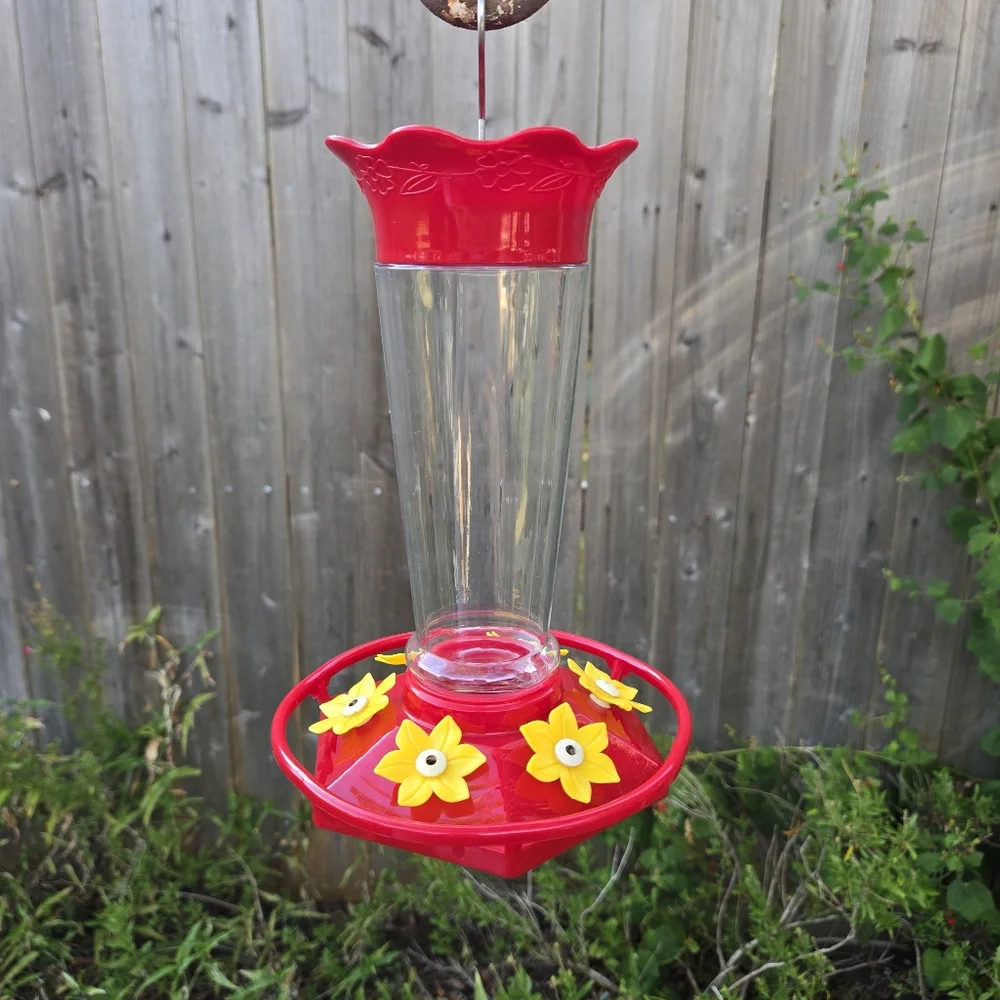 Easy Clean Hummingbird Feeder with ant guard
